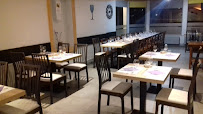 Atmosphère du Restaurant Le Resto d'ici à Avoudrey - n°6