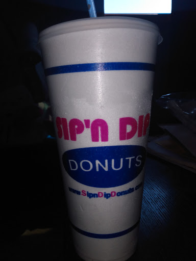 Donut Shop «Sip-N-Dip Donuts», reviews and photos, 2175 S Main St, Fall River, MA 02724, USA