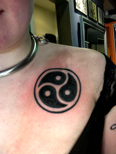 Tattoo Shop «Ice 9 Studio», reviews and photos, 2332 E Carson St, Pittsburgh, PA 15203, USA