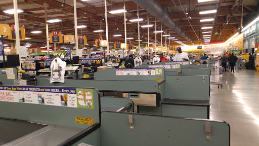 Grocery Store «Food 4 Less», reviews and photos, 6700 Cherry Ave, Long Beach, CA 90805, USA