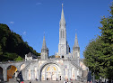 Sanctuaires Notre-Dame de Lourdes Lourdes