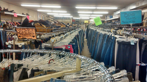 Thrift Store «Nifty Thrifty», reviews and photos, 1212 S State St, Ukiah, CA 95482, USA