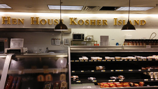 Shopping Mall «Town Center Plaza», reviews and photos, 5000 W 119th St, Leawood, KS 66209, USA