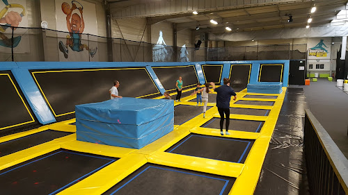 Parc d'attractions Trampoline Park You Jump Lyon Saint-Priest