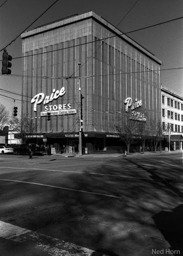 Clothing Store «Price Stores», reviews and photos, 52 S Jefferson St, Dayton, OH 45402, USA