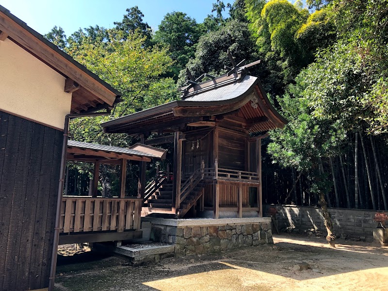 深田神社