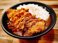 Curry du Restaurant japonais authentique OKAWARI パリ15区のお弁当屋さん à Paris - n°9