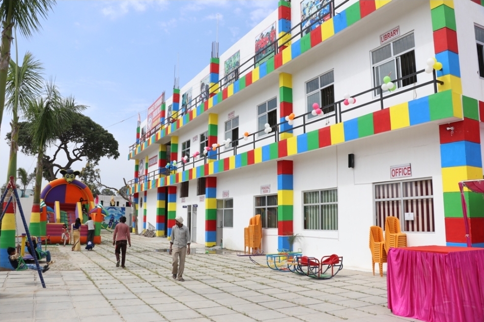 VVIP school