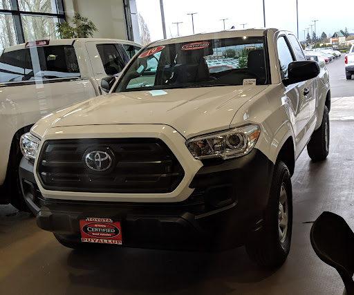 Toyota Dealer «Toyota of Puyallup», reviews and photos, 1400 River Rd, Puyallup, WA 98371, USA