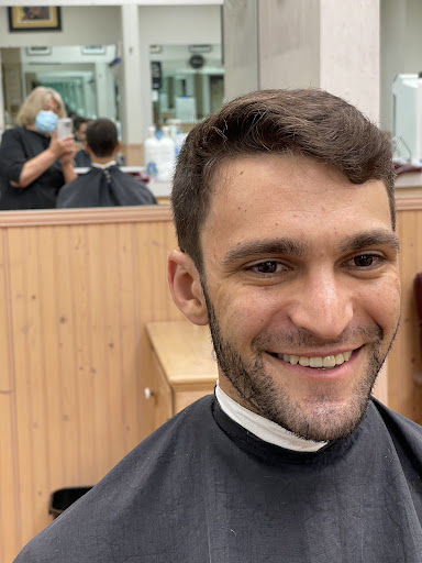 Barber Shop «Charles Barber Shop», reviews and photos, 1800 K St NW B1, Washington, DC 20006, USA