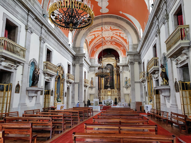 Avaliações doIgreja do Senhor do Bonfim em Porto - Igreja