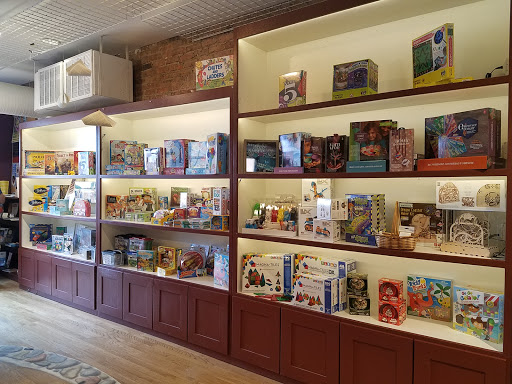 Book Store «Read Between the Lynes», reviews and photos, 111 E Van Buren St, Woodstock, IL 60098, USA