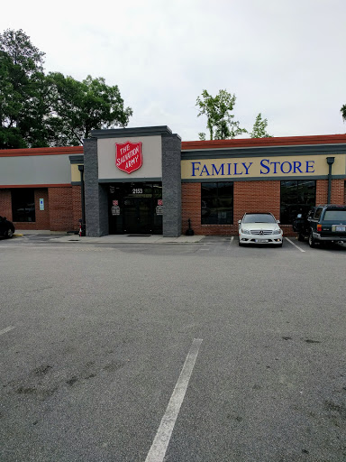 Salvation Army Thrift Store, 2153 Lawrence Cir, Rocky Mount, NC 27804, USA, 