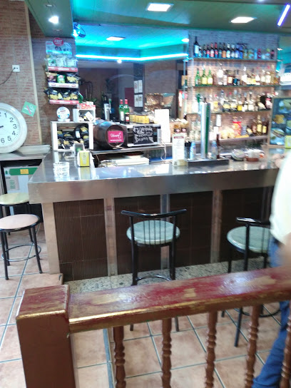 Bar Feteria Co La Roda - Carrer Ramón y Cajal, 25250 Bellpuig, Lleida, Spain