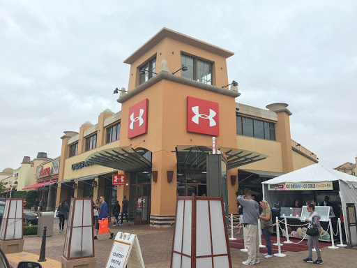 Clothing Store «Under Armour Factory House», reviews and photos, 100 Citadel Drive, Commerce, CA 90040, USA