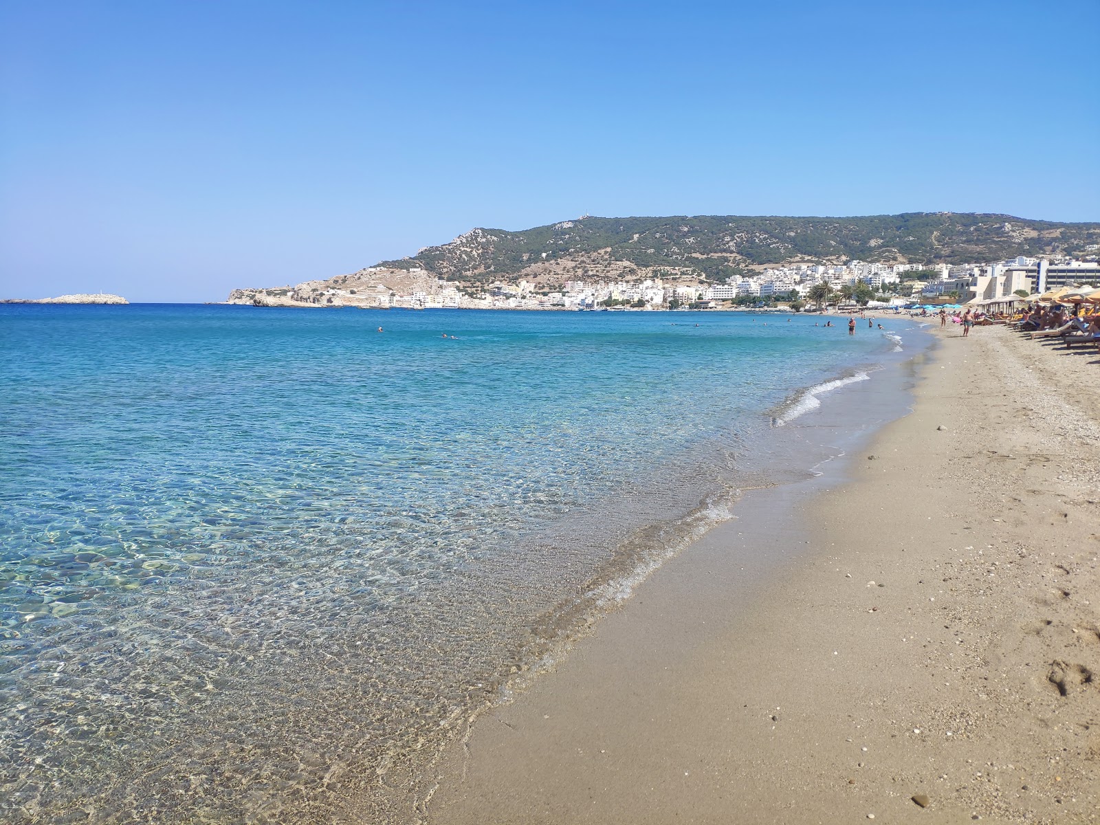 Foto de Limniatis beach área de servicios