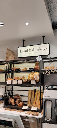 Atmosphère du Restaurant servant le petit-déjeuner Land&Monkeys Amsterdam à Paris - n°16