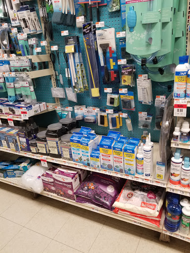 Pet Supply Store «Pet Supplies Plus», reviews and photos, 2224 S Main St, Ann Arbor, MI 48103, USA