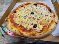 Plats et boissons du Pizzeria Dea's Pizza à La Ciotat - n°18