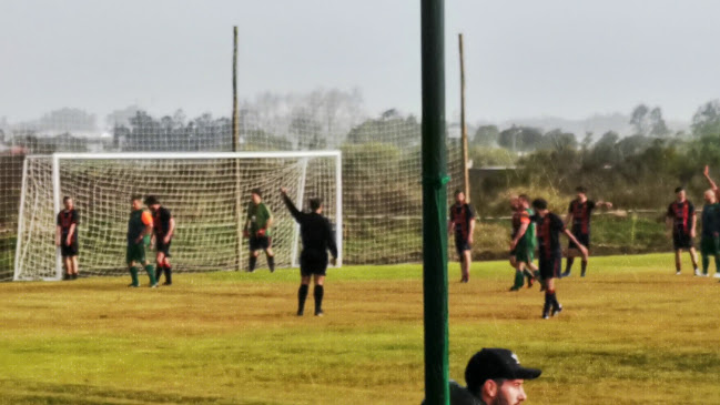 Comentarios y opiniones de Polideportivo Fauquet -Torneos de fútbol Femenino, Masculino, mixto y niños, Escuela de Fútbol, alquiler de canchas, salones para cumpleaños, reuniones y eventos.