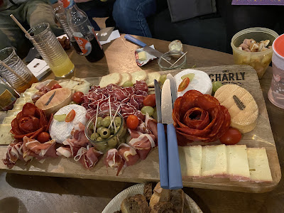 Chez Charly à Grand-Champ