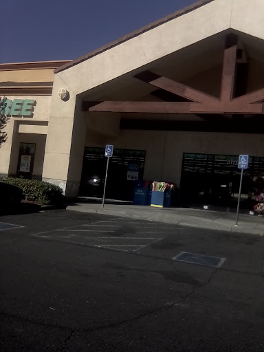 Dollar Store «Dollar Tree», reviews and photos, 5170 Foothills Blvd, Roseville, CA 95747, USA