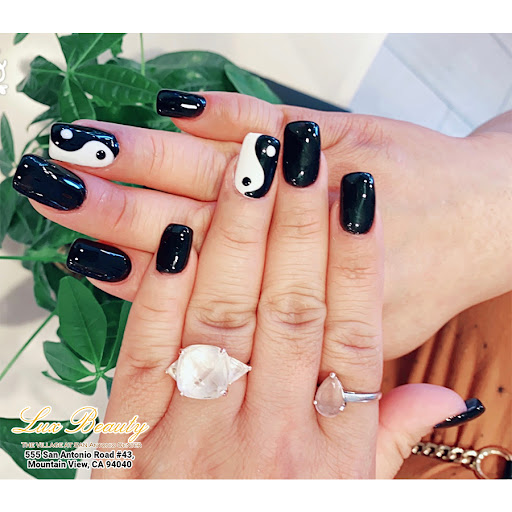 Nail Salon «Lux Beauty Nail Care», reviews and photos, 555 San Antonio Rd #43, Mountain View, CA 94040, USA