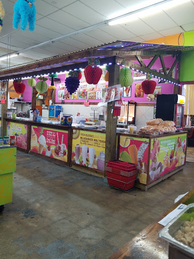 Grocery Store «Los Reyes Market», reviews and photos, 709 Gault Ave N, Fort Payne, AL 35967, USA