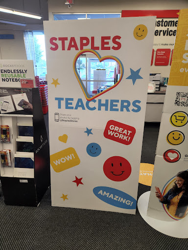 Office Supply Store «Staples», reviews and photos, 450 Providence Hwy, Dedham, MA 02026, USA
