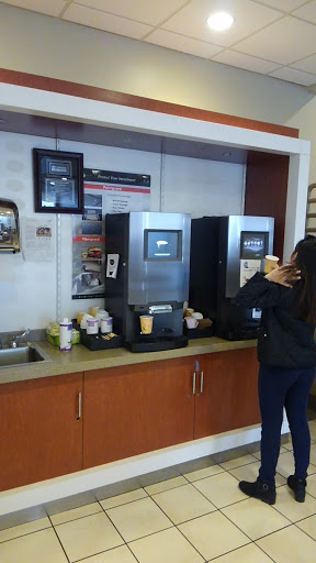 Toyota Dealer «Toyota of Renton», reviews and photos, 150 SW 7th St, Renton, WA 98057, USA