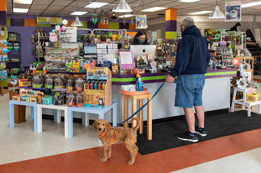 Pet Supply Store «Katzenbarkers Natural Pet Food & Supplies», reviews and photos, 406 2nd Ave S, Wausau, WI 54401, USA