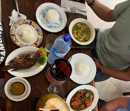 Run's Warung photo