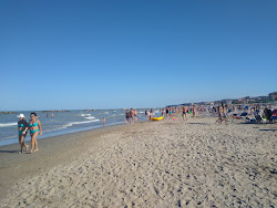 Spiaggia di Porto San Giorgio'in fotoğrafı kısmen tatil bölgesi
