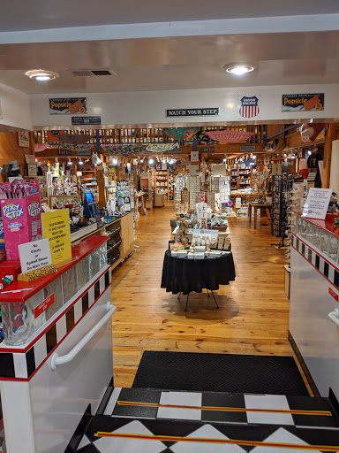 Gift Shop «Imagine Gift Store», reviews and photos, 5 Miller St, Warren, RI 02885, USA