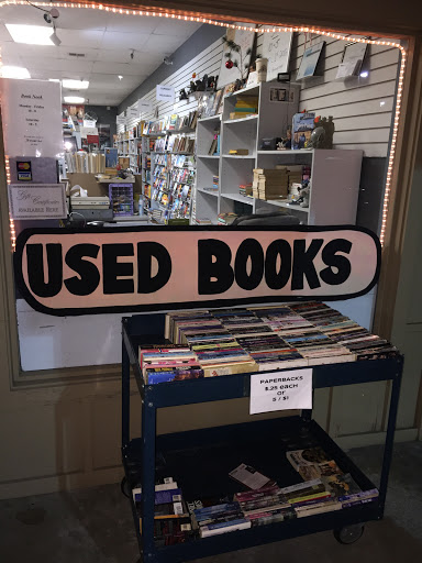 Used Book Store «Book Nook», reviews and photos, 6735 N First St #109, Fresno, CA 93710, USA