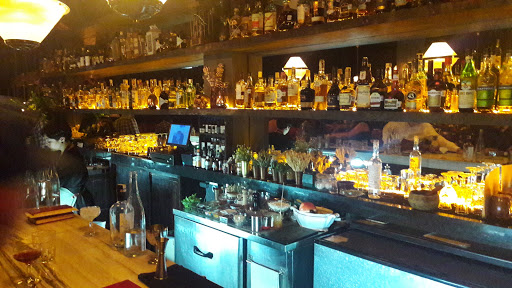 Hanky Panky Cocktail Bar