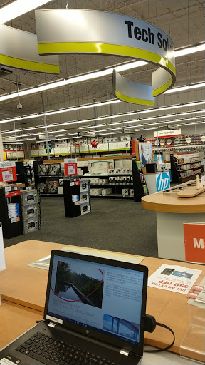 Staples image