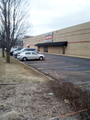 Furniture Store «Furniture and Mattress Warehouse», reviews and photos, 12386 Felch St, Holland, MI 49424, USA