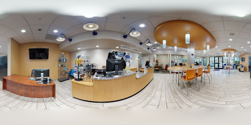 Ford Dealer «Henry Curtis Ford», reviews and photos, 1120 Auto Center Dr, Petaluma, CA 94952, USA