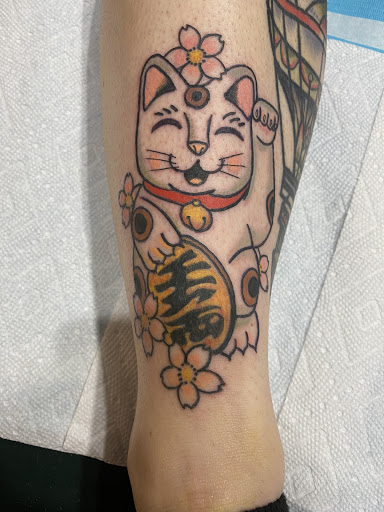 Tattoo Shop «Into The Sun Tattoo Studio», reviews and photos, 323 Bridge St, Phoenixville, PA 19460, USA