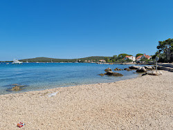 Uvala Zmorasnja Luka'in fotoğrafı çok temiz temizlik seviyesi ile