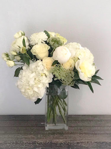 Florist «Open Air Designs - Florist | Wedding Planning | Gifts», reviews and photos, 607 N Myrtle Ave, Clearwater, FL 33755, USA