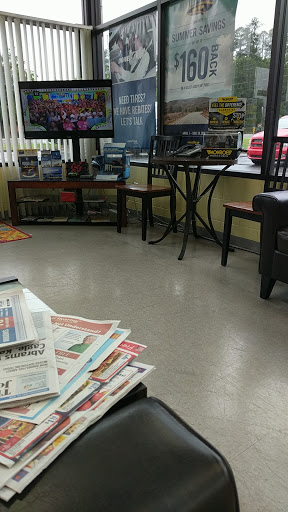 Tire Shop «Midtown Tire - Sugarloaf», reviews and photos, 4141 Sugarloaf Pkwy, Lawrenceville, GA 30044, USA