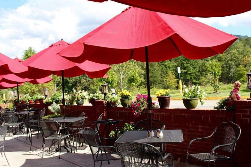 Sal's Italian Restaurant 24012