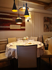 Atmosphère du Restaurant gastronomique Le Tournesol à Courbevoie - n°15