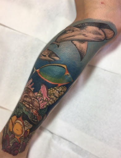 Tattoo Shop «Heavy Water Tattoo», reviews and photos, 22606 E Cliff Dr, Santa Cruz, CA 95062, USA