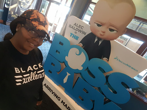 Movie Theater «Woodbury 10 Theatre», reviews and photos, 1470 Queens Dr, Woodbury, MN 55125, USA