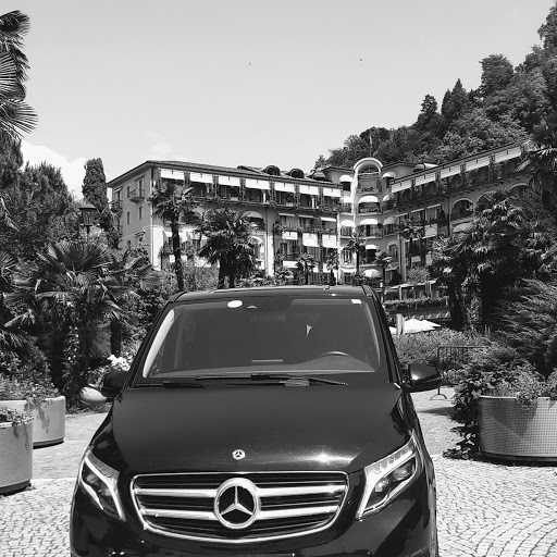 Luxury Chauffeur Milano