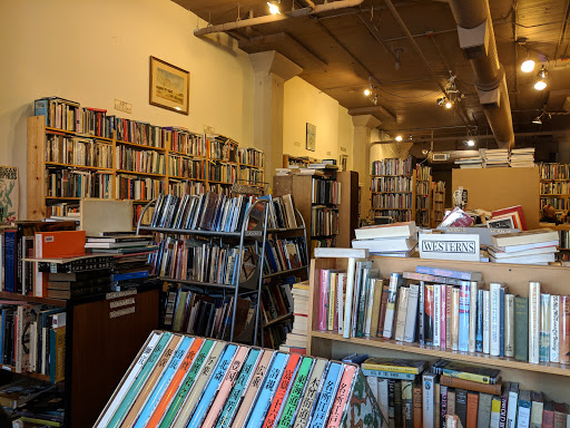 Used Book Store «Jackson Street Booksellers», reviews and photos, 1119 Jackson St, Omaha, NE 68102, USA
