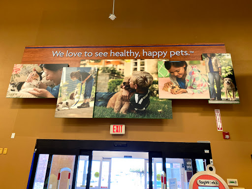 Pet Supply Store «PetSmart», reviews and photos, 9870 Brook Rd, Glen Allen, VA 23059, USA